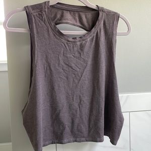 Lululemon crop muscle tank